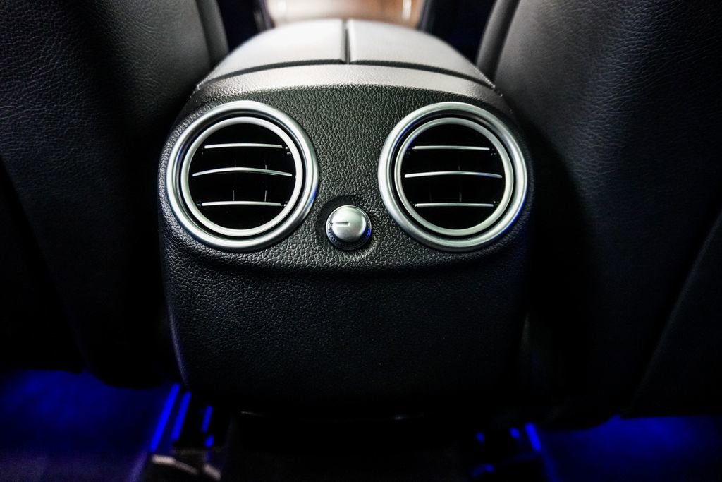 Used 2020 Mercedes-Benz GLC 43 AMG 4MATIC image 11