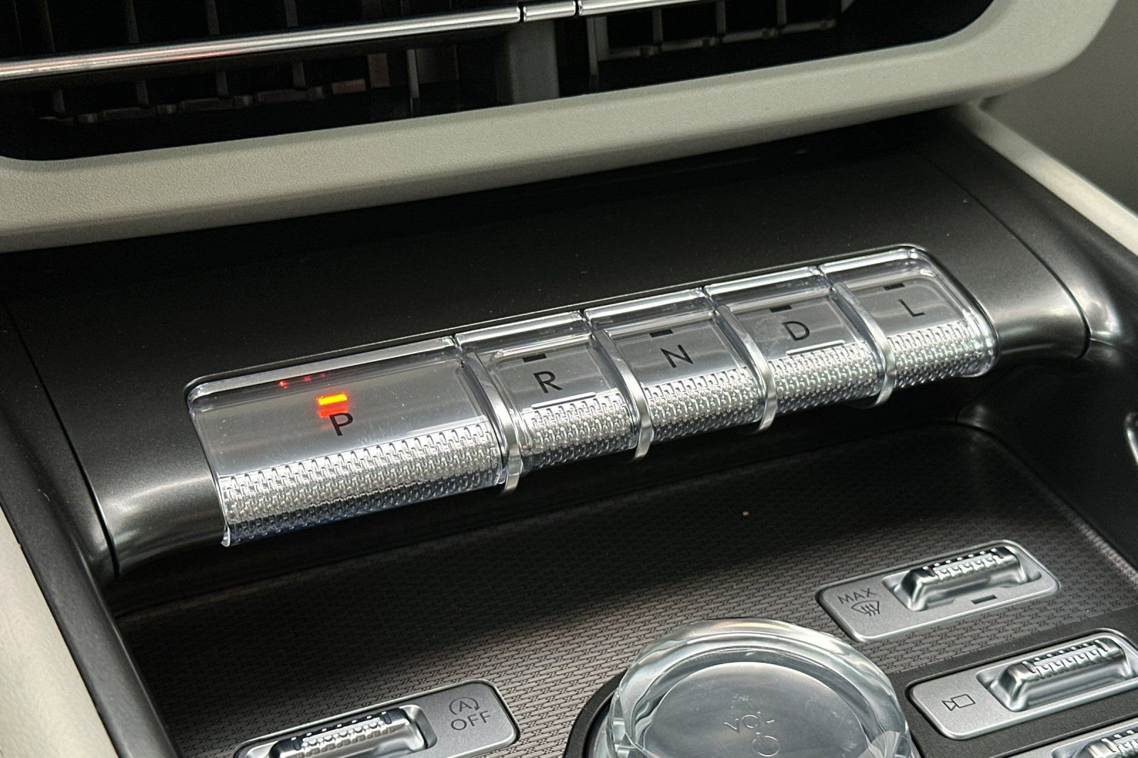 New 2026 Lincoln Nautilus Premier w/ Equipment Group 102A image 21