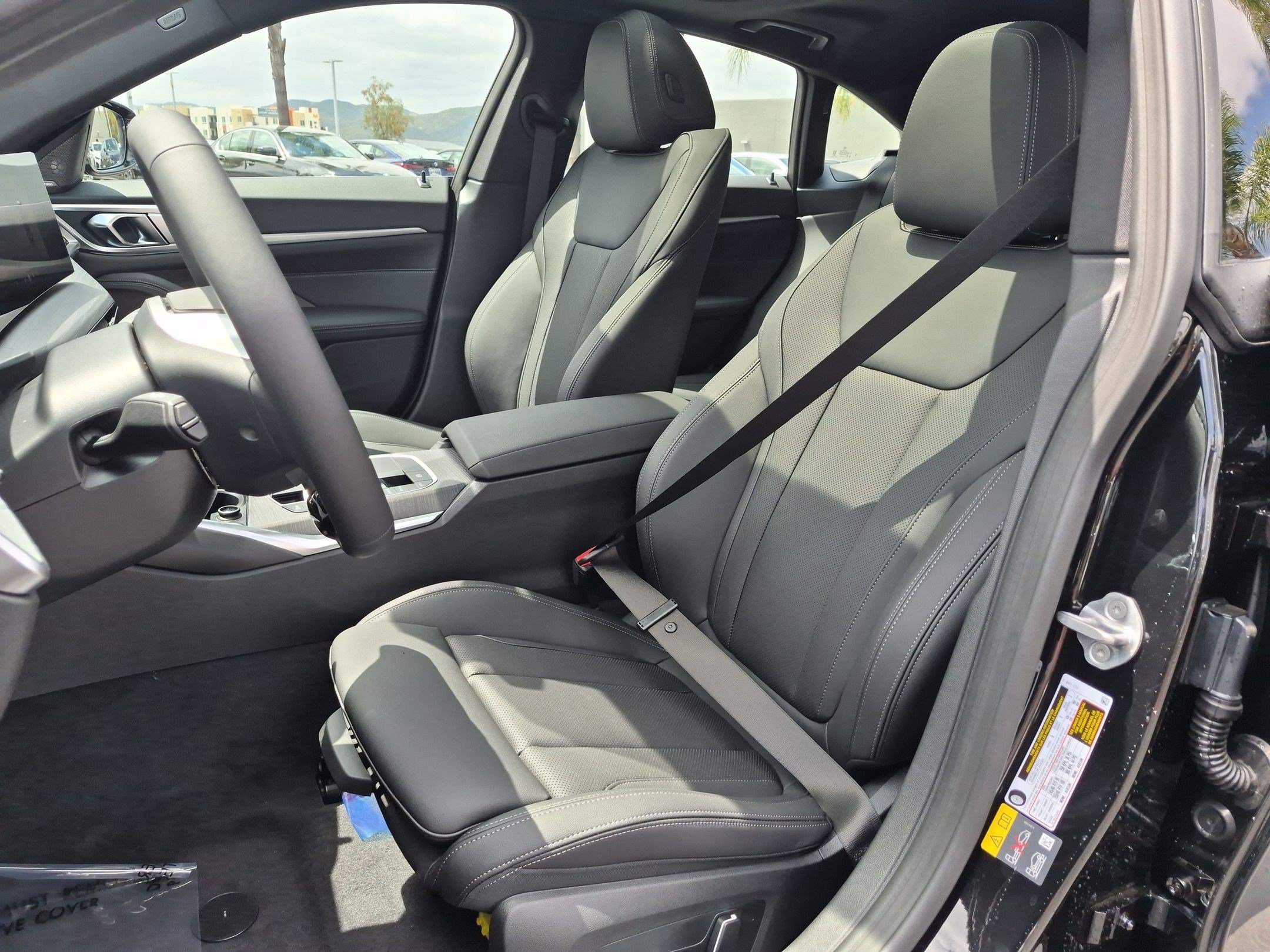 New 2026 BMW i4 eDrive40 w/ Parking Assistance Package RWD image 16