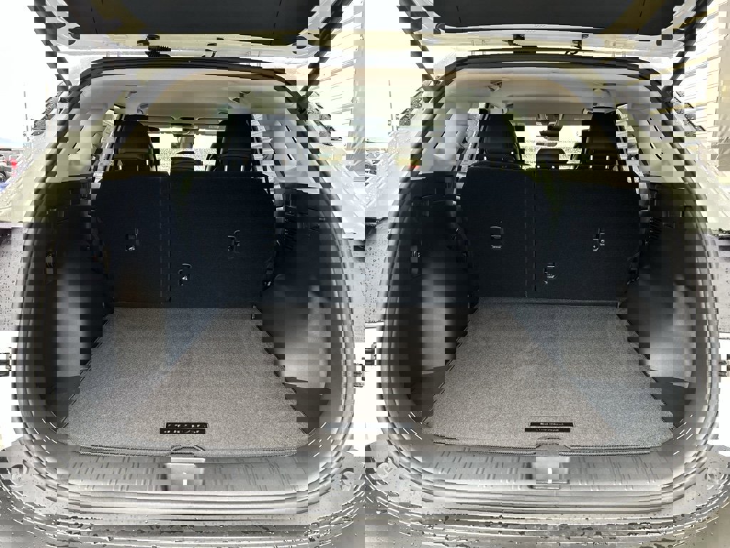 New 2026 Kia Sportage EX image 14