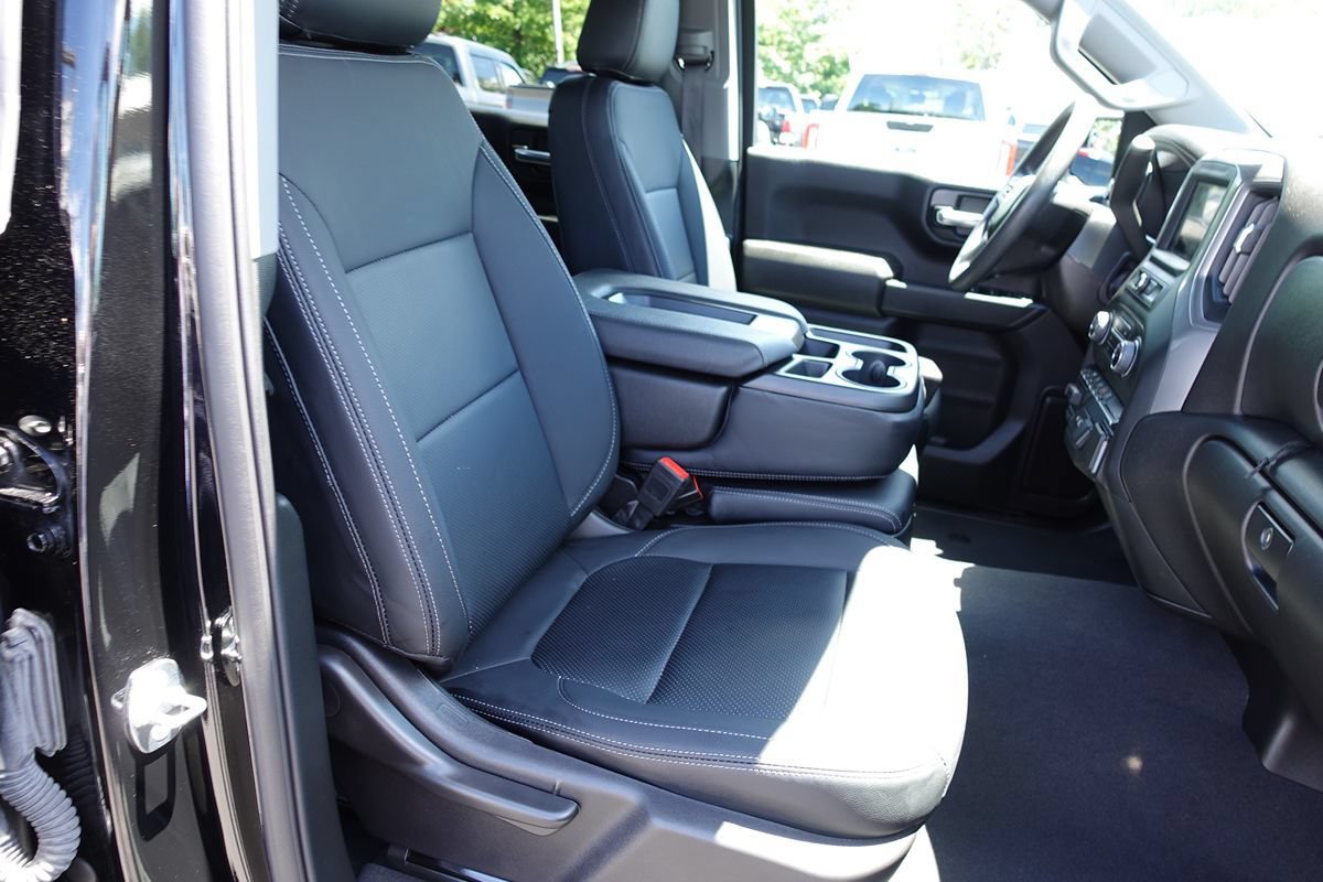 Used 2024 Chevrolet Silverado 1500 Custom AWD/4WD image 34