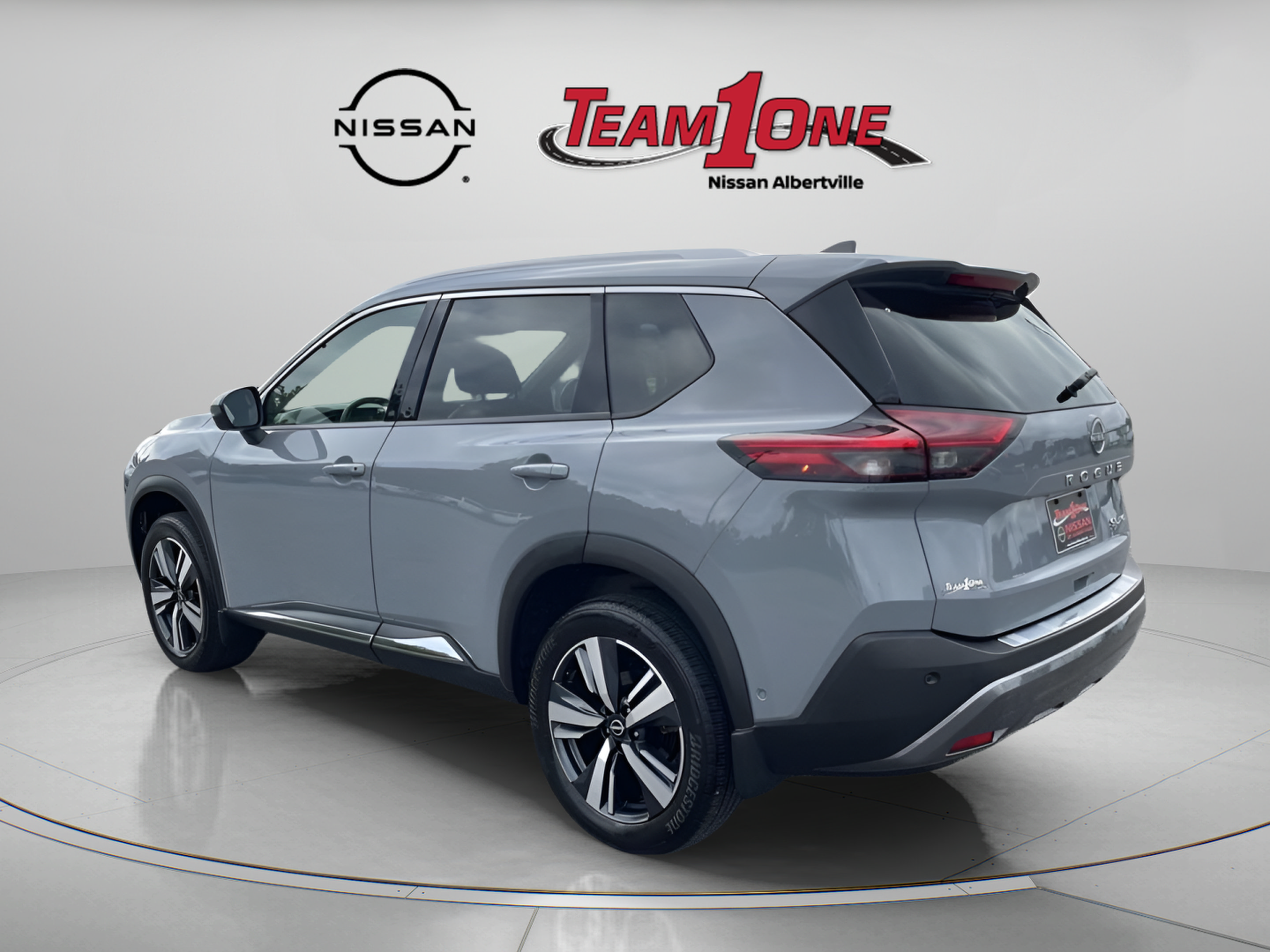 Used 2023 Nissan Rogue SL w/ SL Premium Package AWD/4WD image 6