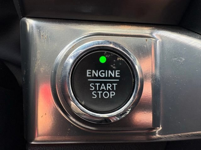 Used 2023 Ford F150 Lariat w/ Equipment Group 502A High AWD/4WD image 26