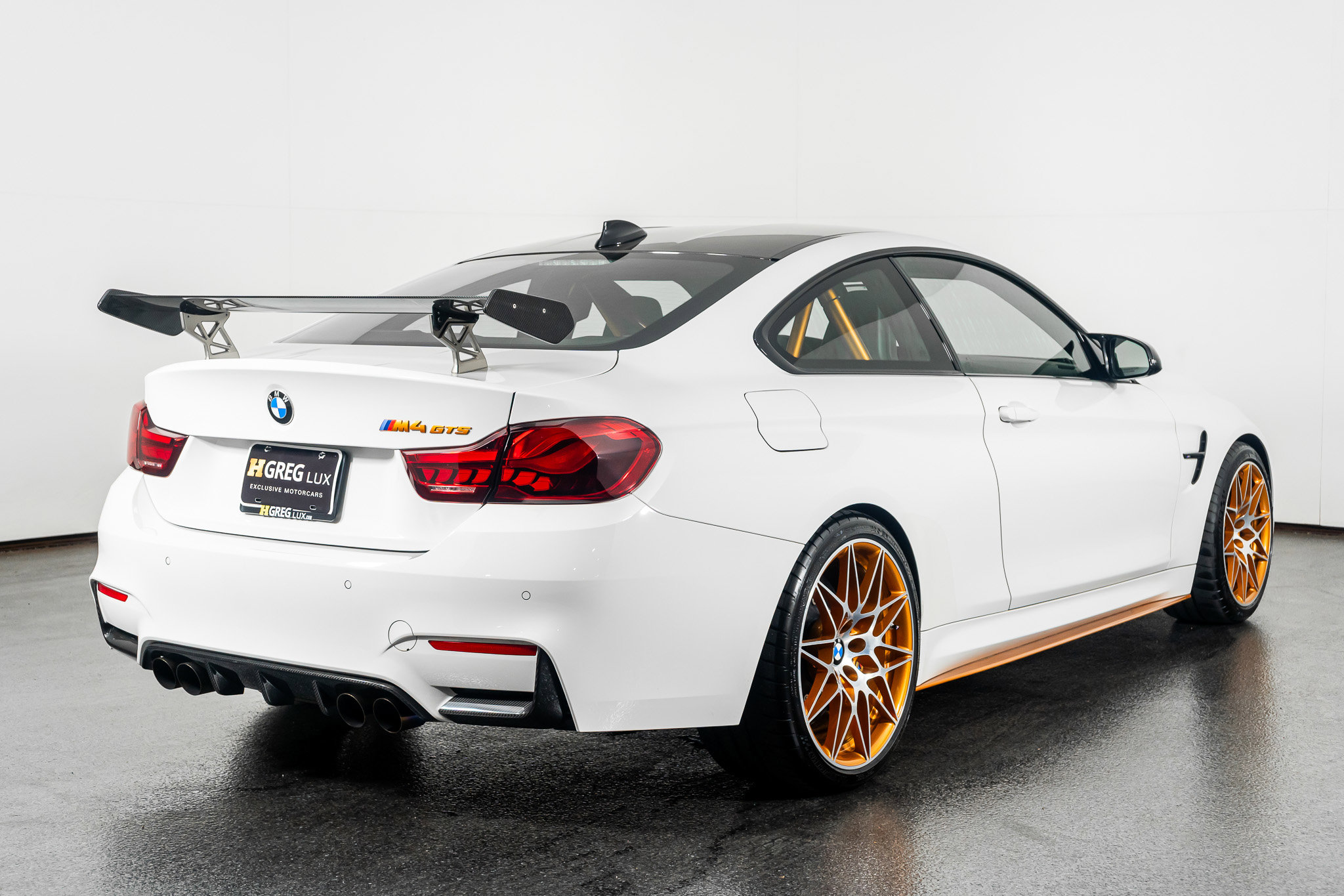 Used 2016 BMW M4 GTS image 11