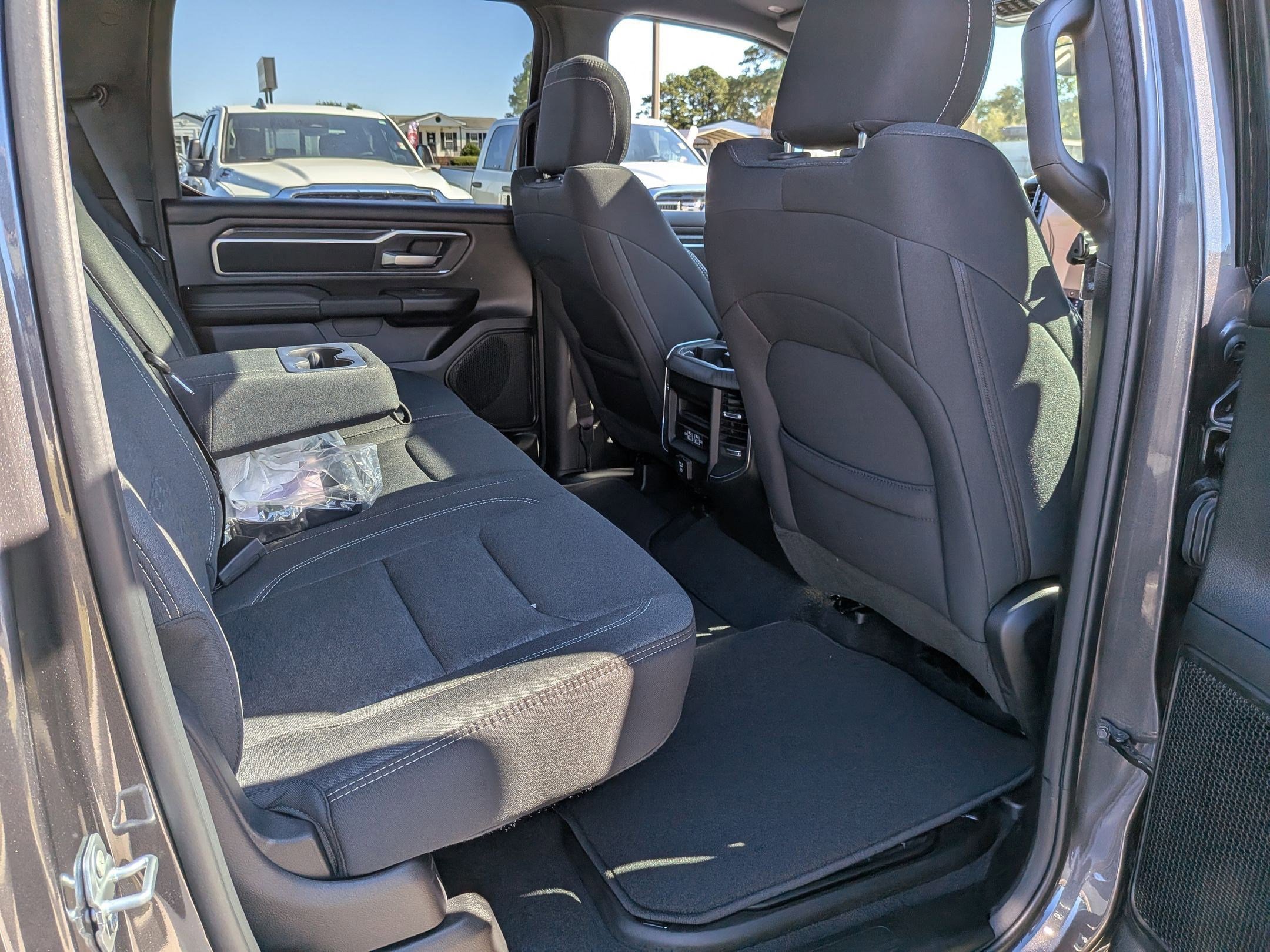 New 2026 RAM 1500 Big Horn AWD/4WD image 34