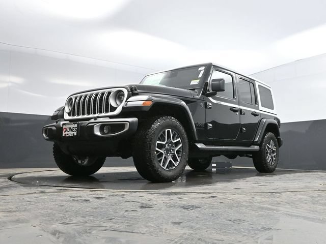 New 2026 Jeep Wrangler Unlimited Sahara w/ Whitecap Package AWD/4WD image 40