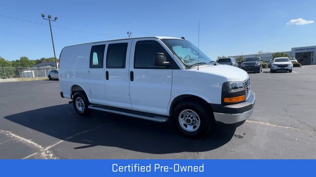 Certified 2025 GMC Savana 2500 w/ Driver Convenience Package RWD image 2
