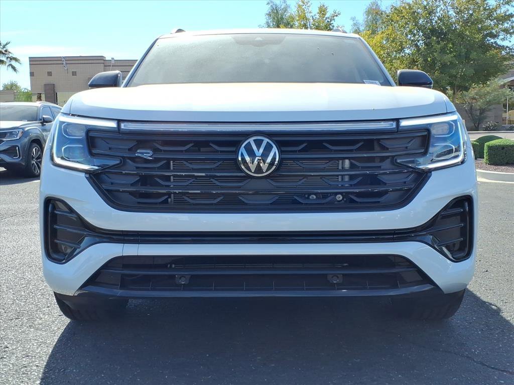 New 2026 Volkswagen Atlas Cross Sport SEL R-Line image 2