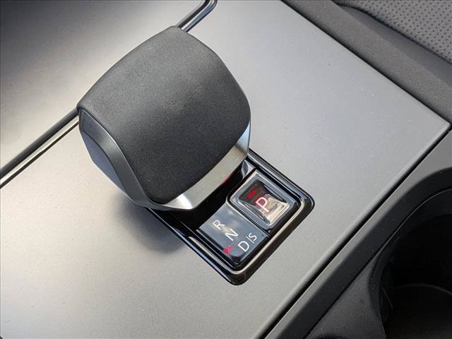 Used 2025 Land Rover Discovery Sport S AWD/4WD image 12