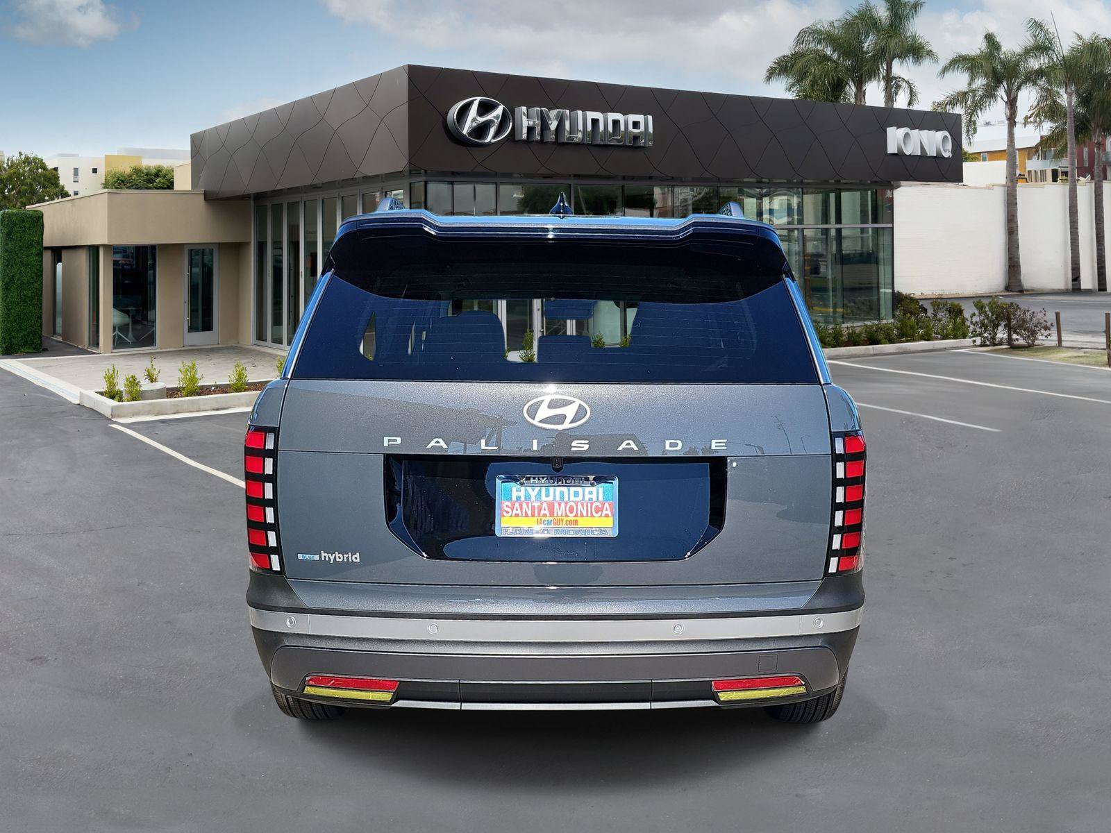 New 2026 Hyundai Palisade FWD Hybrid image 4
