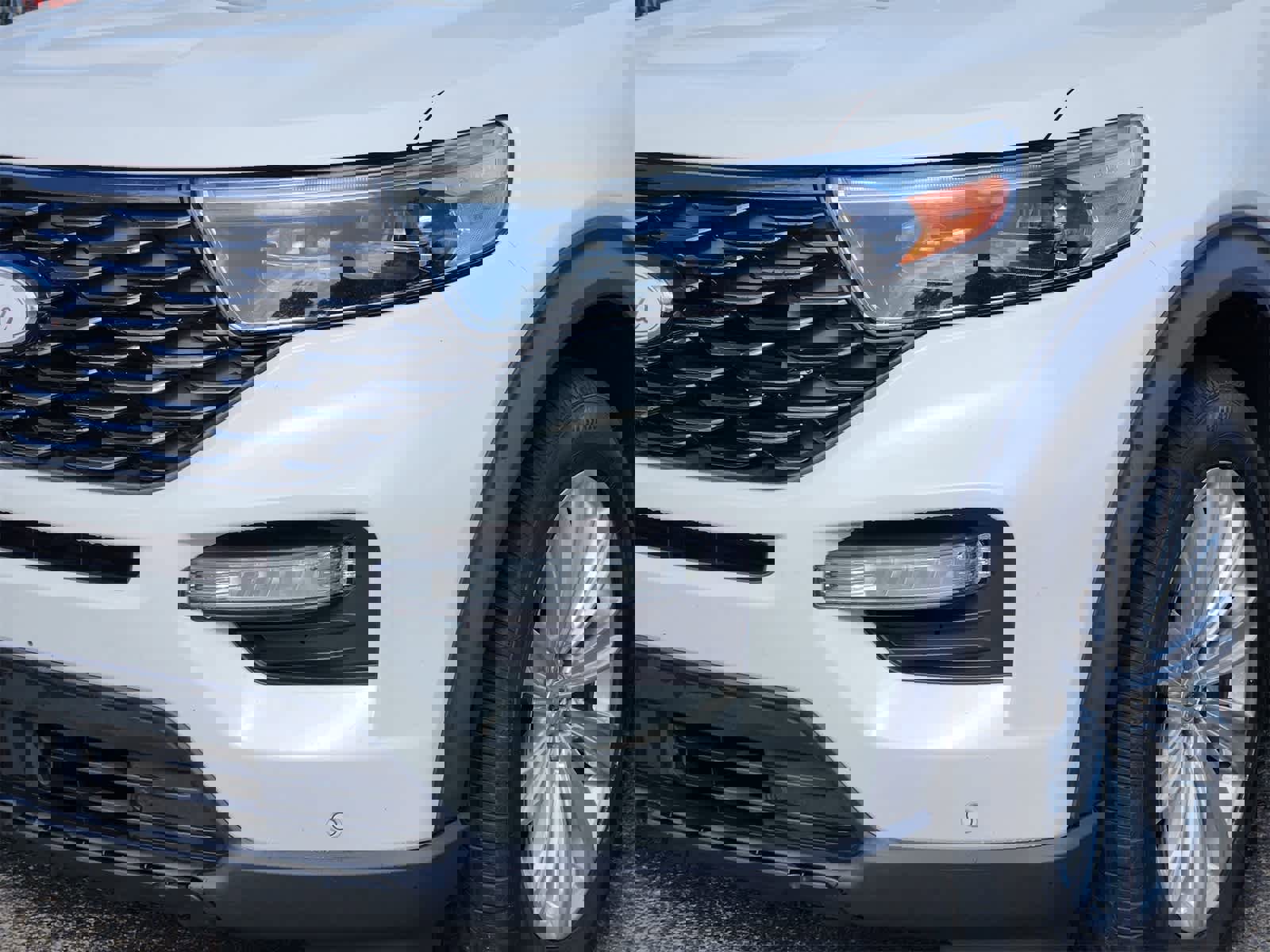 Used 2020 Ford Explorer Limited image 7