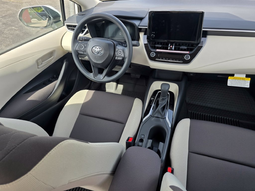New 2026 Toyota Corolla LE FWD image 18