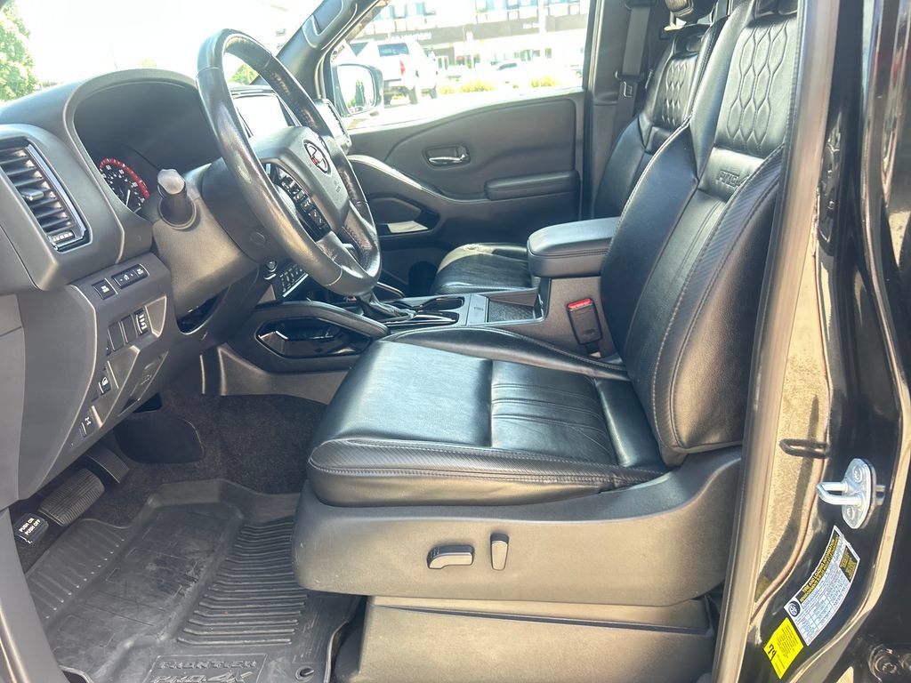 Used 2022 Nissan Frontier PRO-4X w/ Pro-4X Premium Package AWD/4WD image 10
