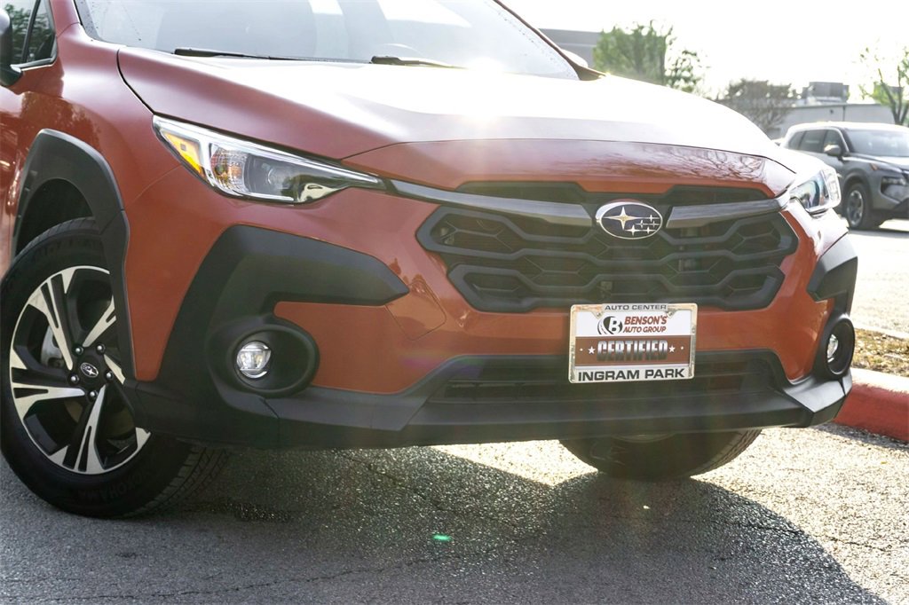 Used 2024 Subaru Crosstrek 2.0i Premium image 3