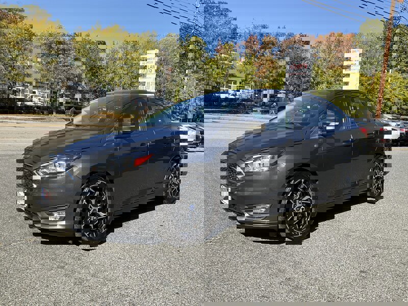 Used 2017 Ford Focus SEL w/ Cold Weather Package