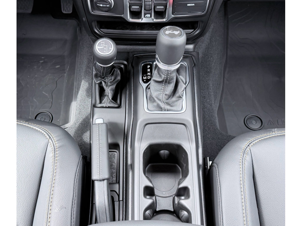 New 2026 Jeep Wrangler Unlimited Sahara AWD/4WD image 20