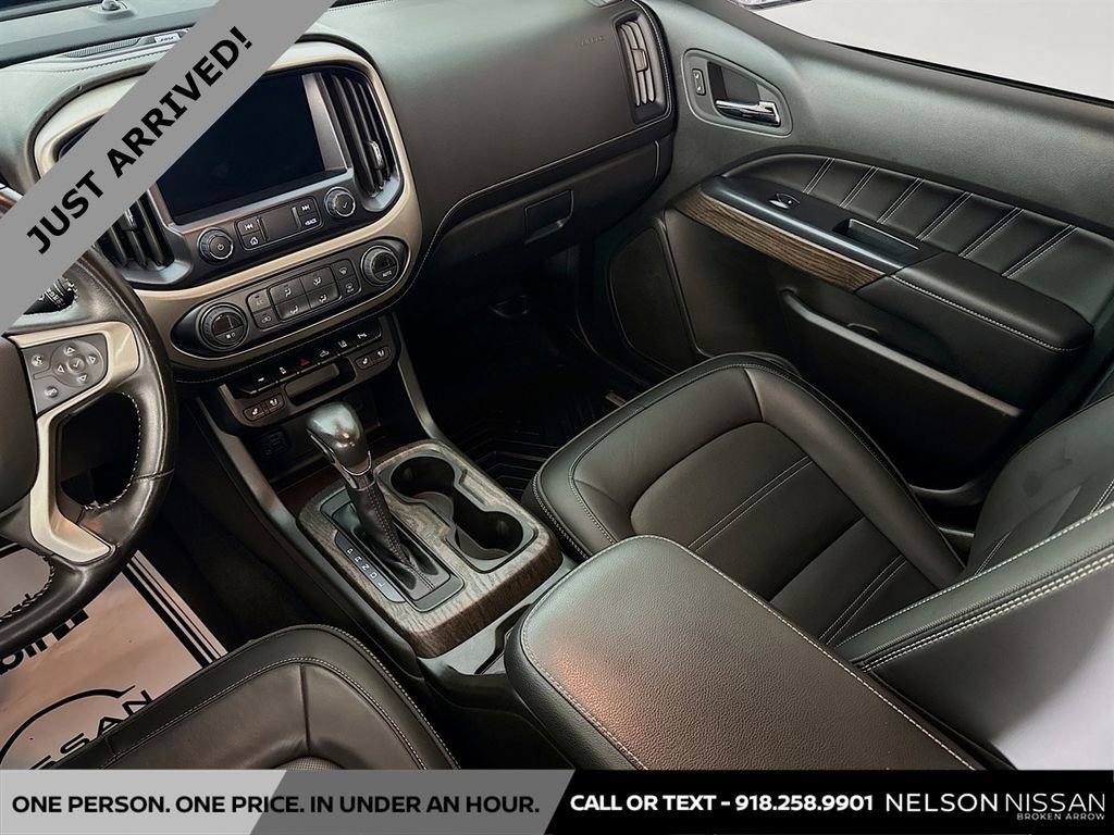 Used 2022 GMC Canyon Denali image 24