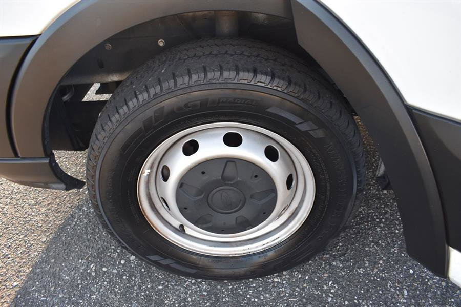 Used 2019 Ford Transit 350 148 Medium Roof image 18