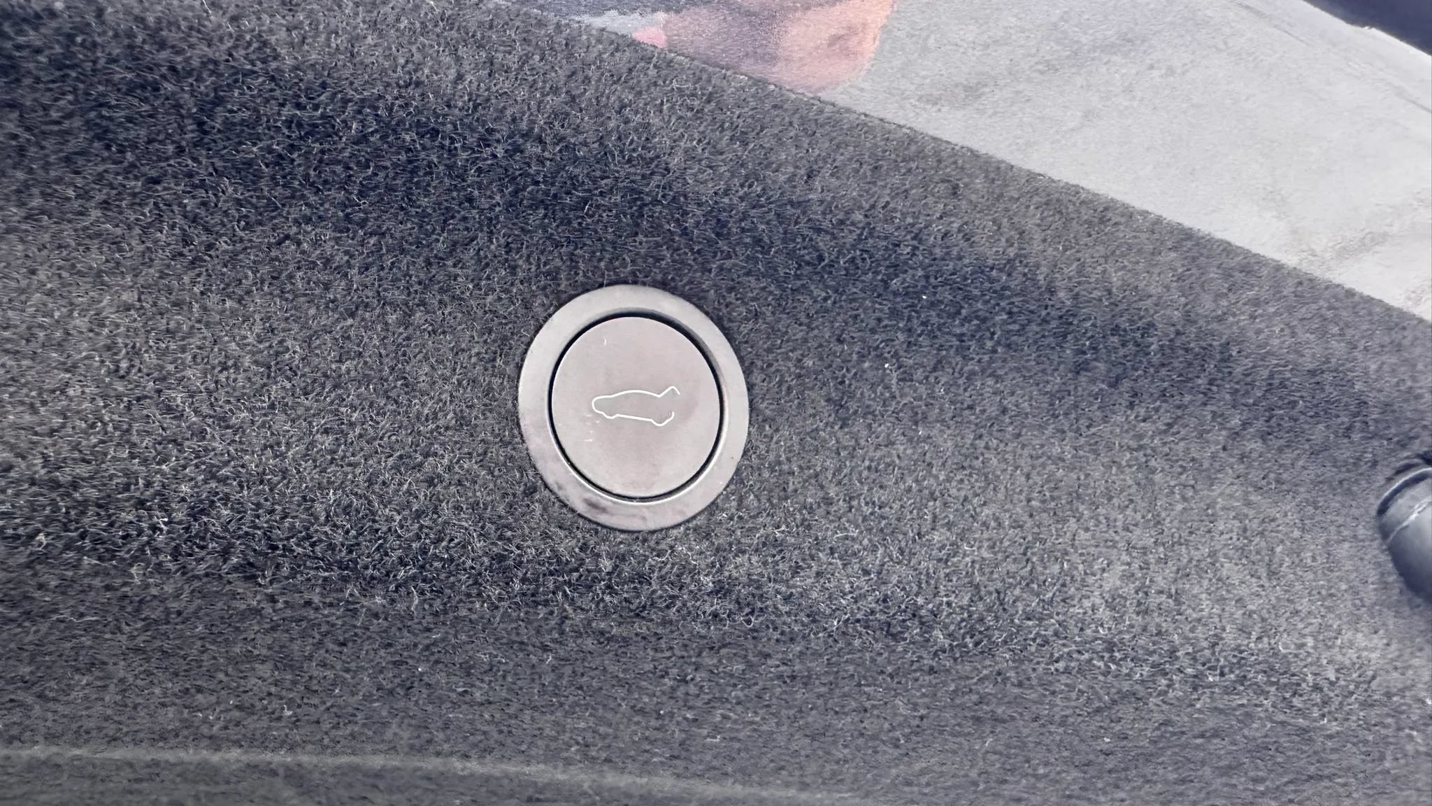 Used 2026 Tesla Model Y AWD image 35