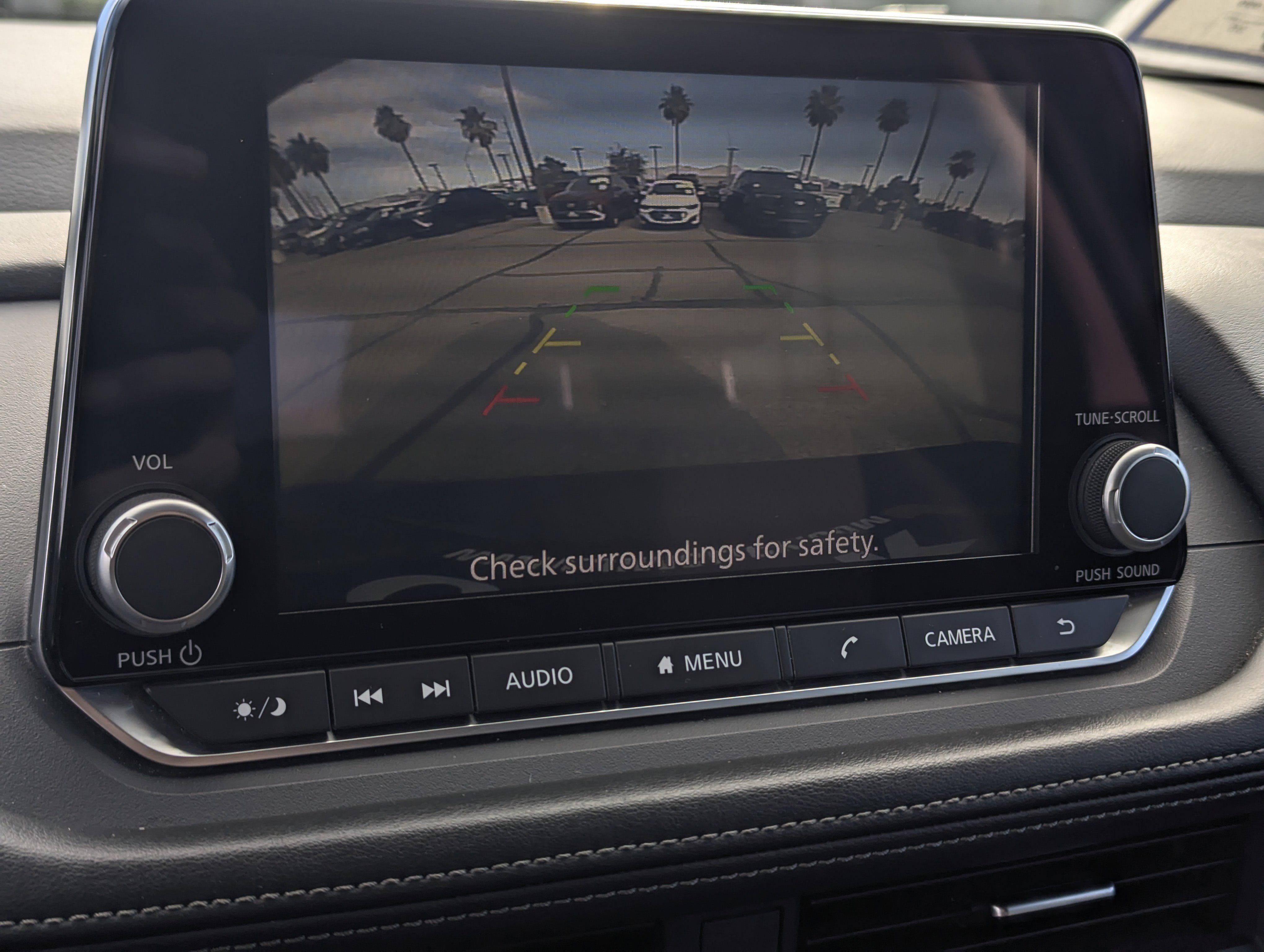 Used 2024 Nissan Rogue SV image 11