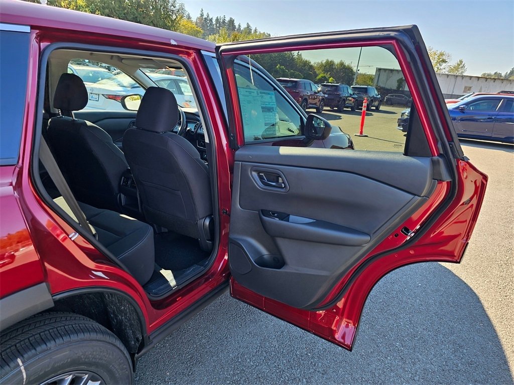 New 2026 Nissan Rogue S image 22