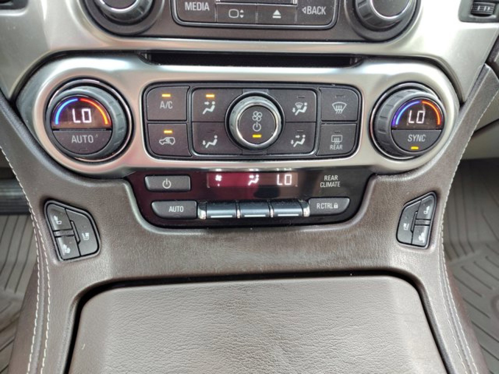 Used 2018 Chevrolet Tahoe Premier image 27