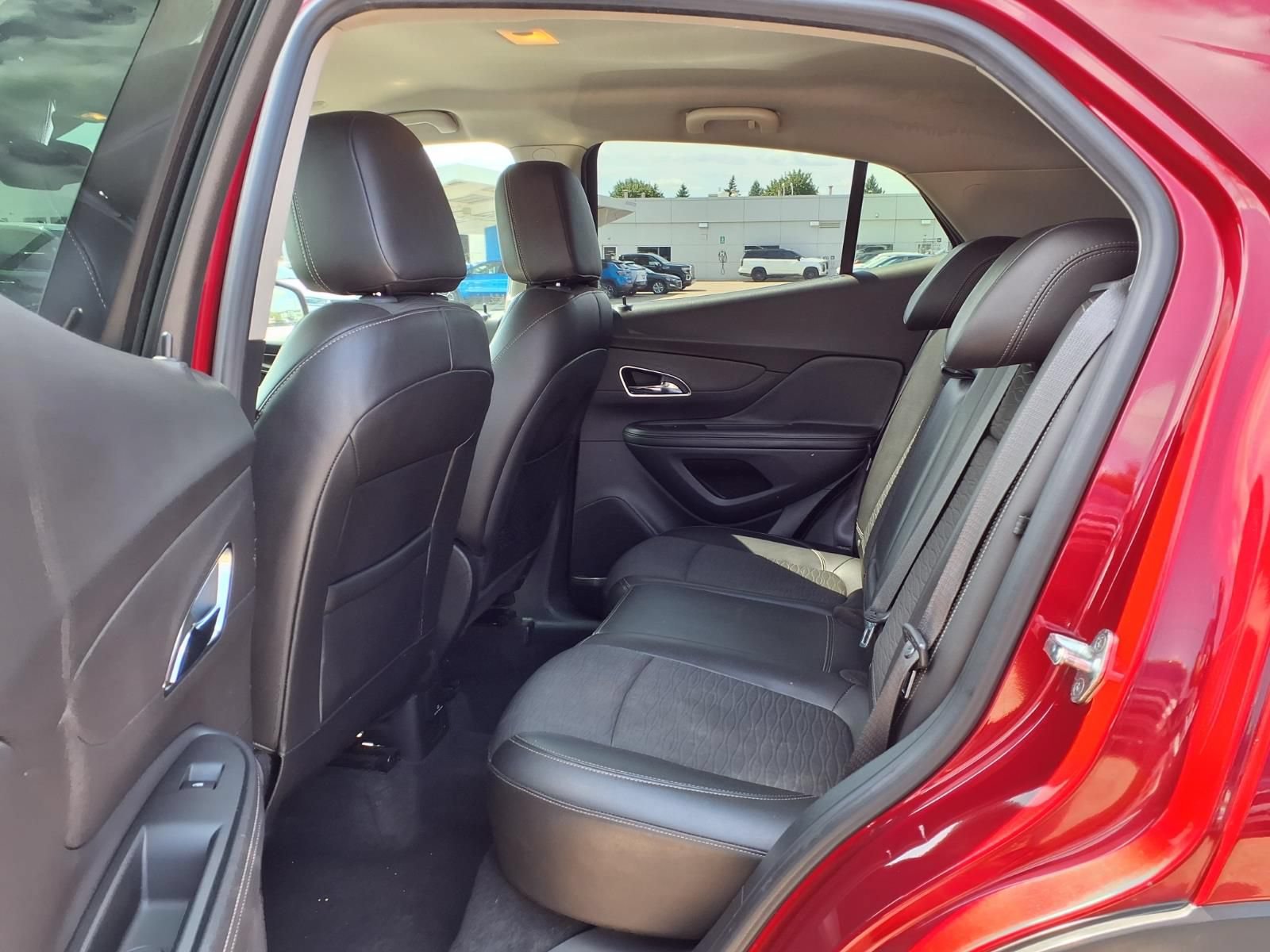 Used 2016 Buick Encore Convenience FWD image 10