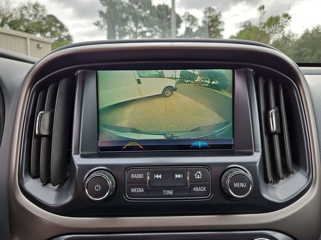 Used 2018 Chevrolet Colorado Z71 w/ Centennial Edition image 16