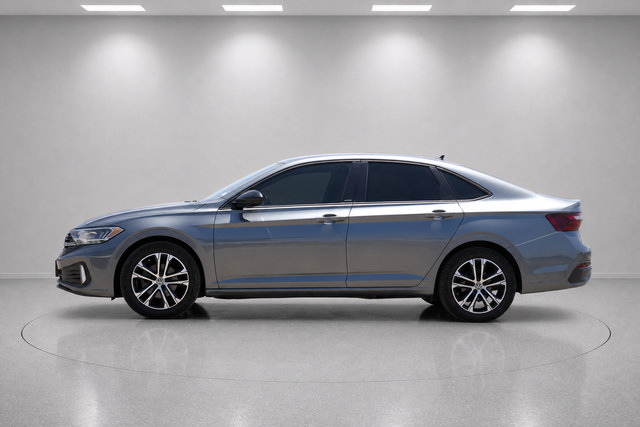 Used 2024 Volkswagen Jetta Sport FWD image 6