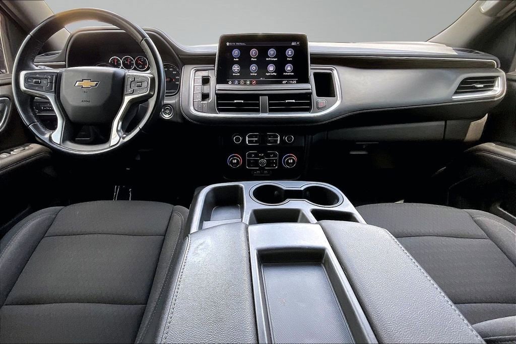 Used 2021 Chevrolet Suburban LS RWD image 15