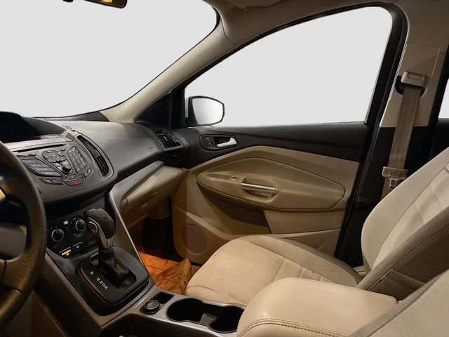 Used 2015 Ford Escape SE image 22