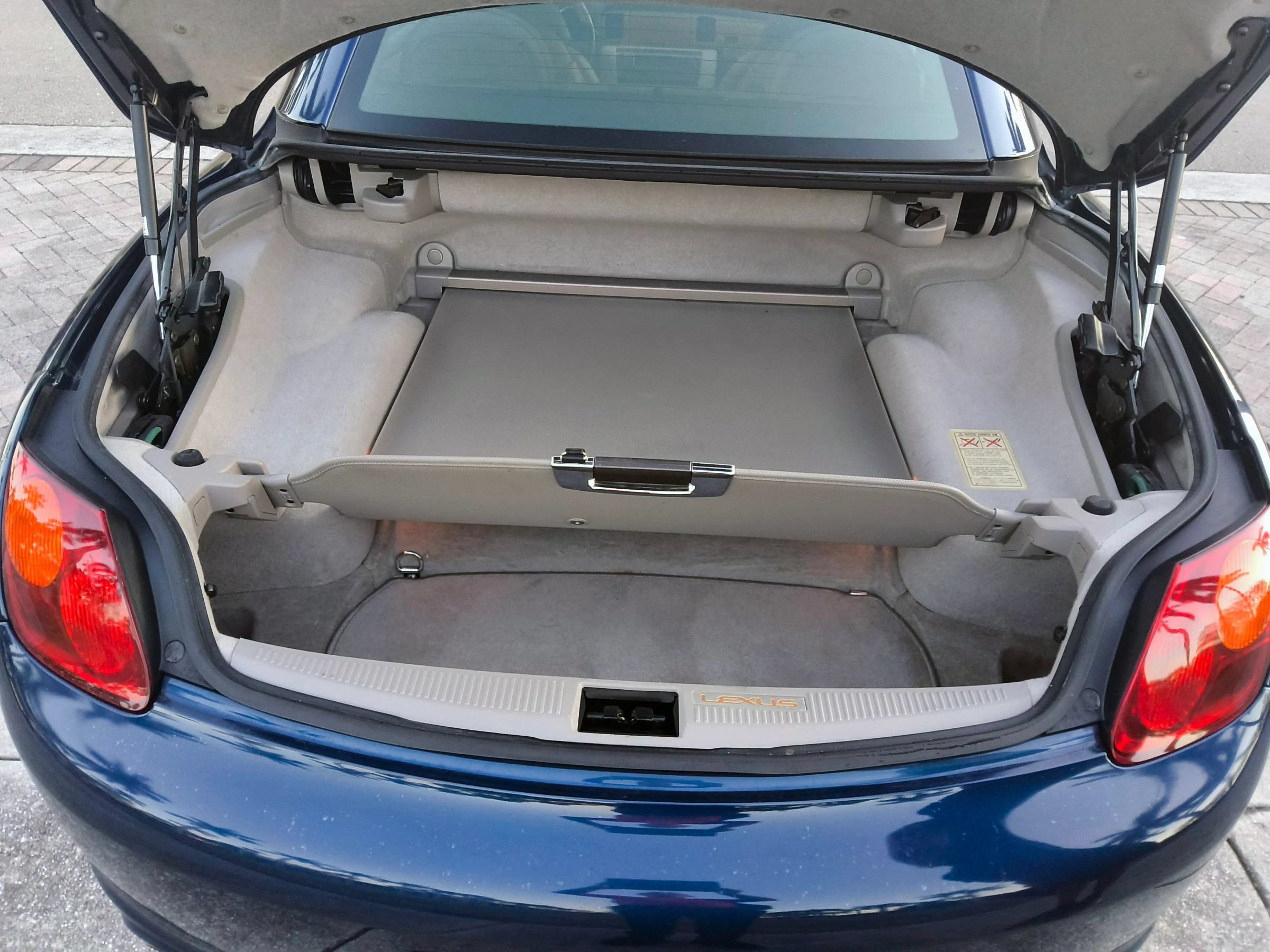Used 2004 Lexus SC 430 Convertible RWD image 55