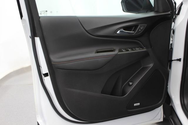 Used 2024 Chevrolet Equinox RS w/ RS Leather Package AWD/4WD image 15