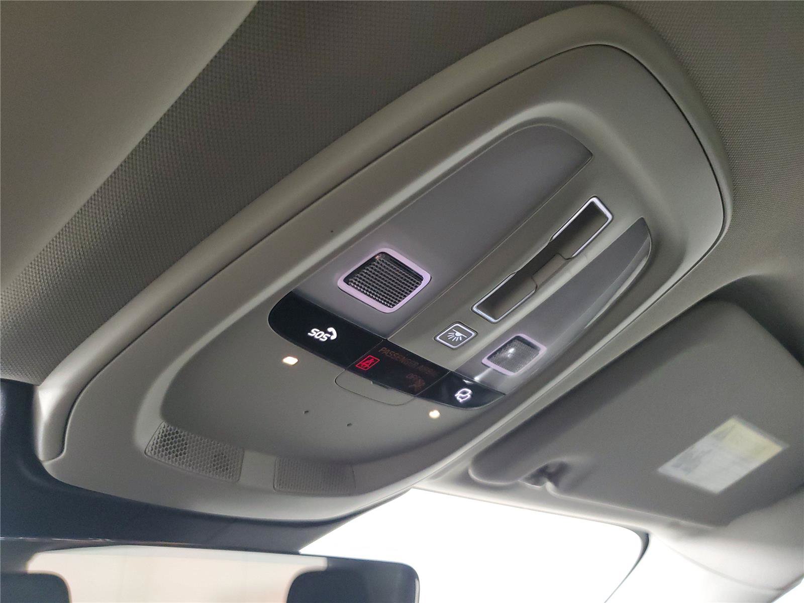 Certified 2023 Volvo XC60 B5 Plus w/ Protection Package Premier FWD image 34