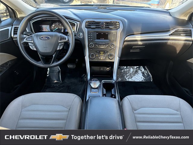 Used 2018 Ford Fusion S image 12