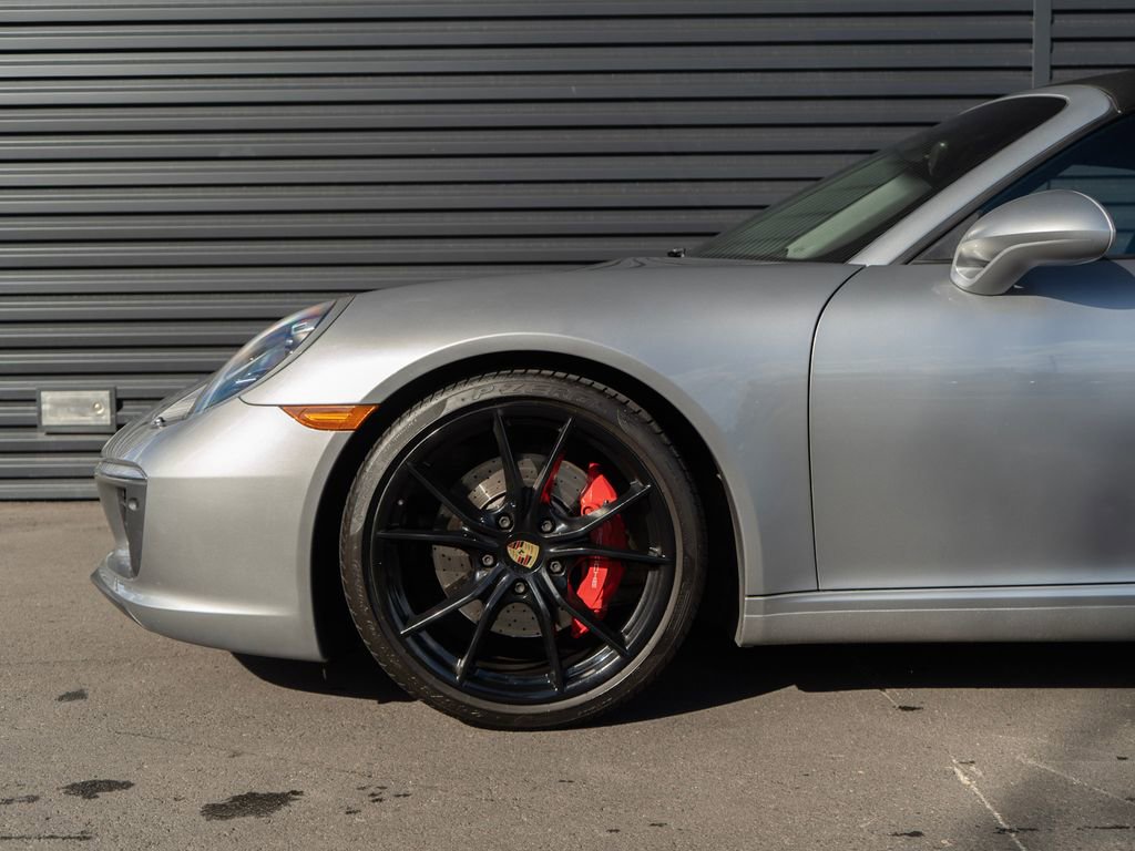 Used 2017 Porsche 911 Carrera S image 12