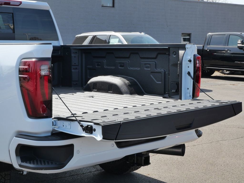 New 2026 GMC Sierra 3500 Denali w/ Denali Reserve Package image 29