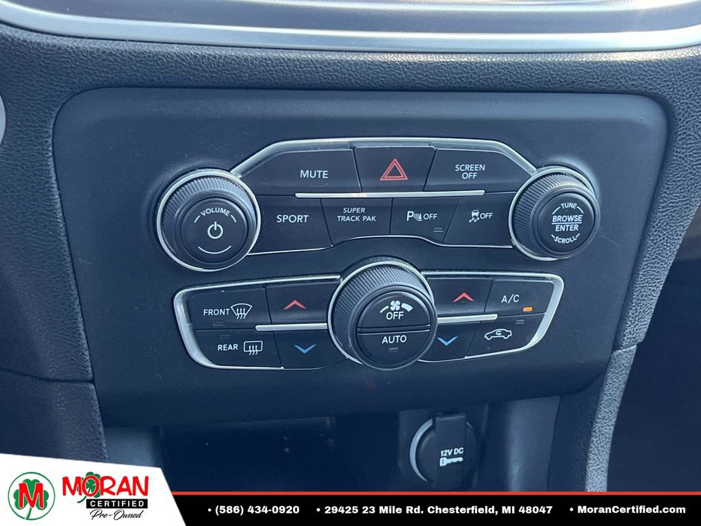 Used 2019 Dodge Charger SXT AWD/4WD image 21