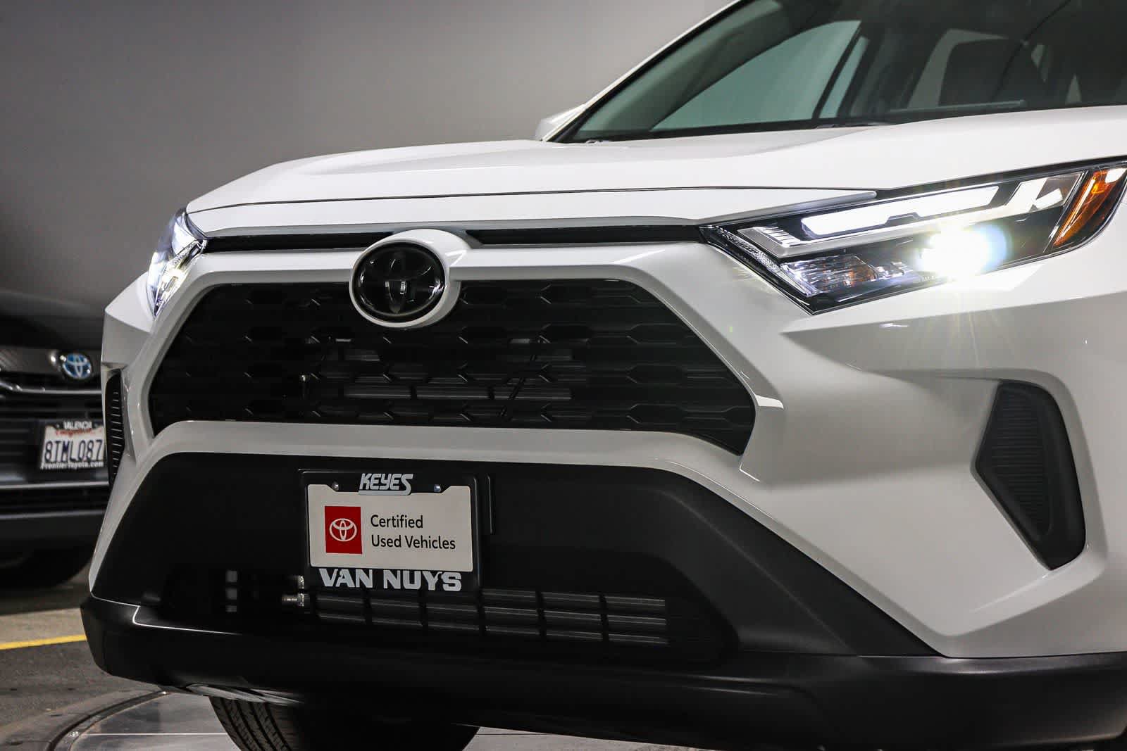 Certified 2025 Toyota RAV4 LE FWD image 9