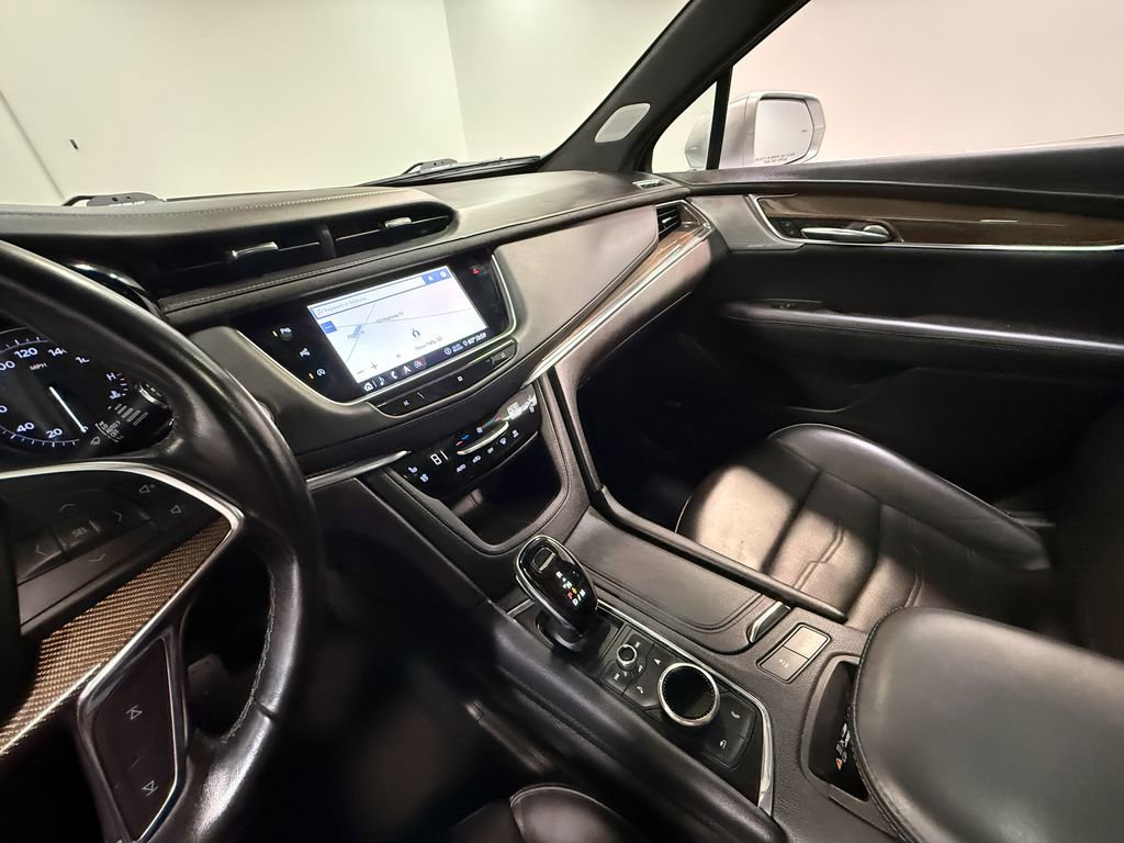 Used 2020 Cadillac XT5 Premium Luxury image 83