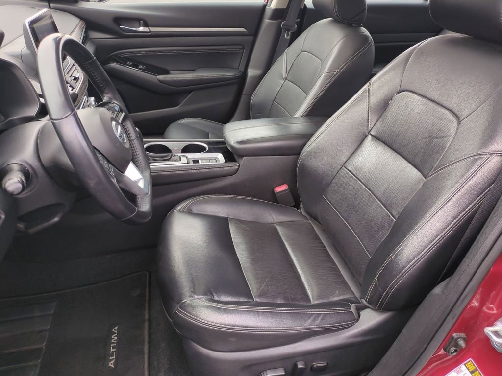 Used 2021 Nissan Altima 2.5 Platinum AWD/4WD image 16