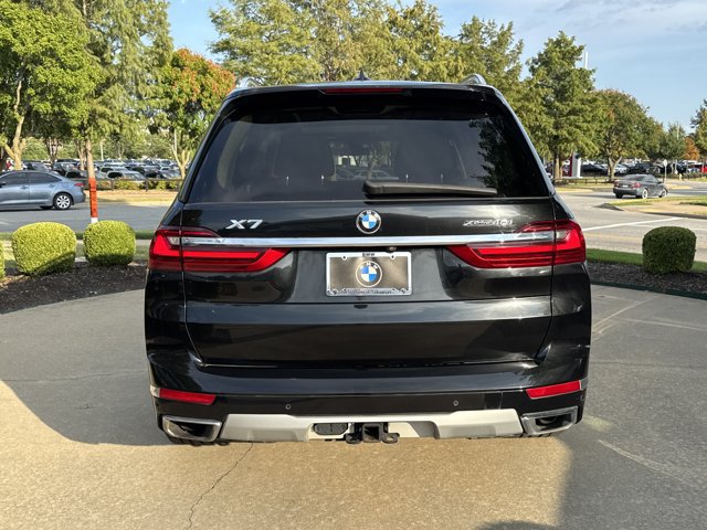 Used 2021 BMW X7 xDrive40i w/ Luxury Seating Package AWD/4WD image 4