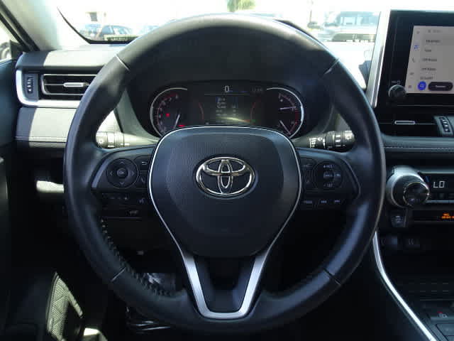 Used 2023 Toyota RAV4 XLE Premium AWD/4WD image 23