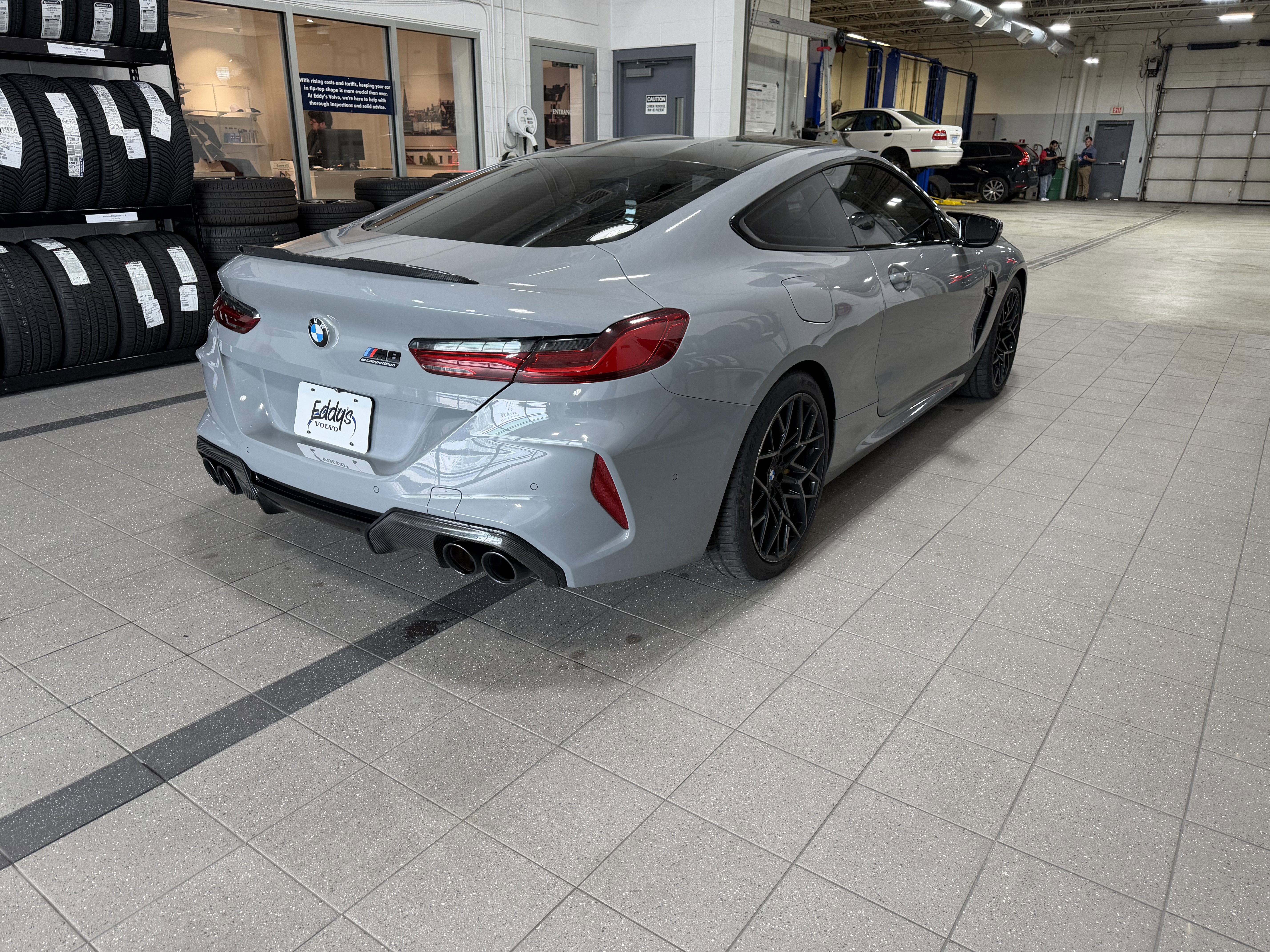 Used 2020 BMW M8 Competition w/ M Carbon Exterior Package AWD/4WD image 9