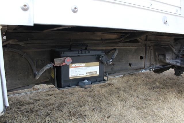 Used 2016 Chevrolet Express 3500 image 18