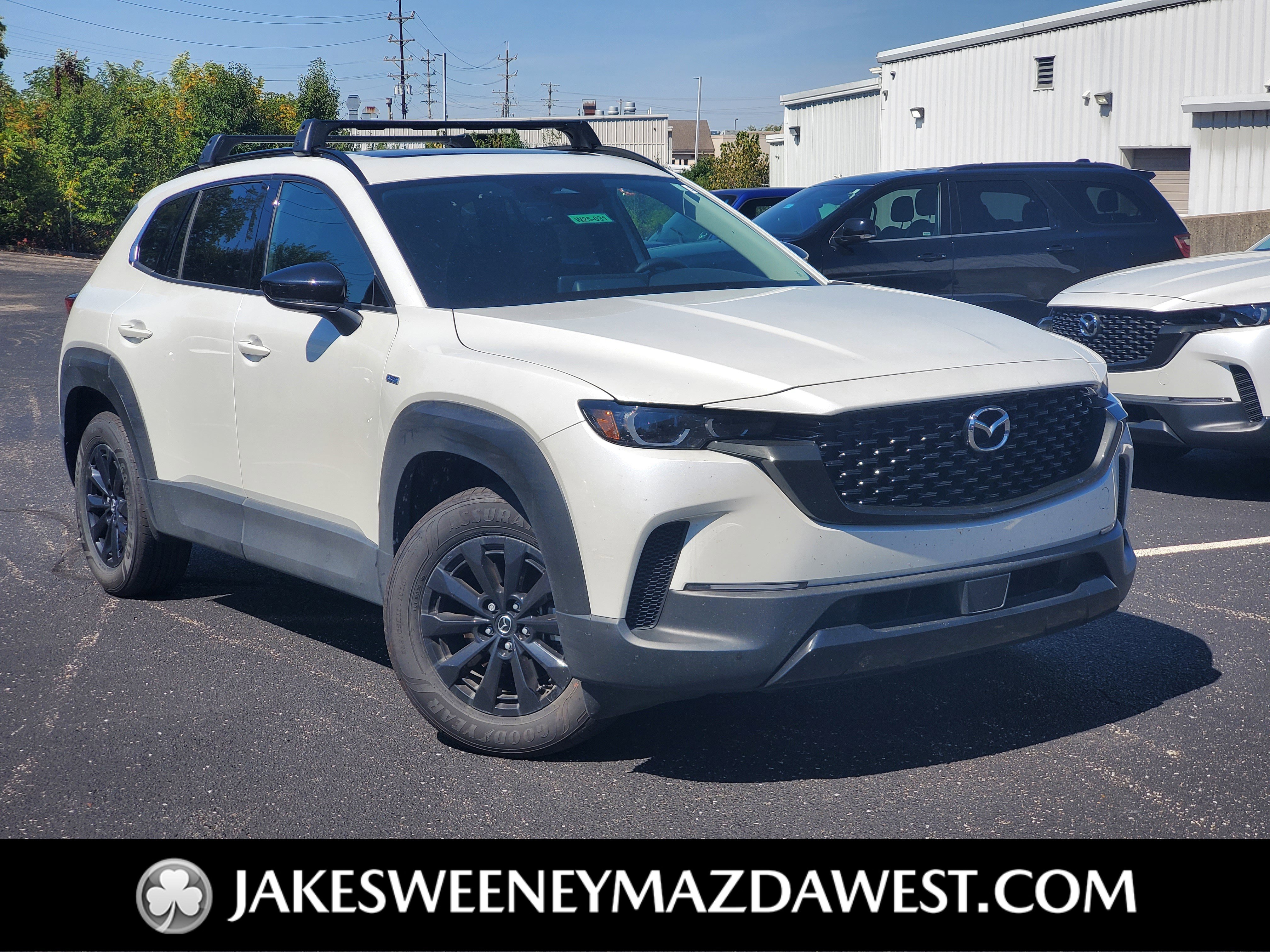 Used 2025 MAZDA CX-50 AWD 2.5 Hybrid w/ Premium Pkg image 1