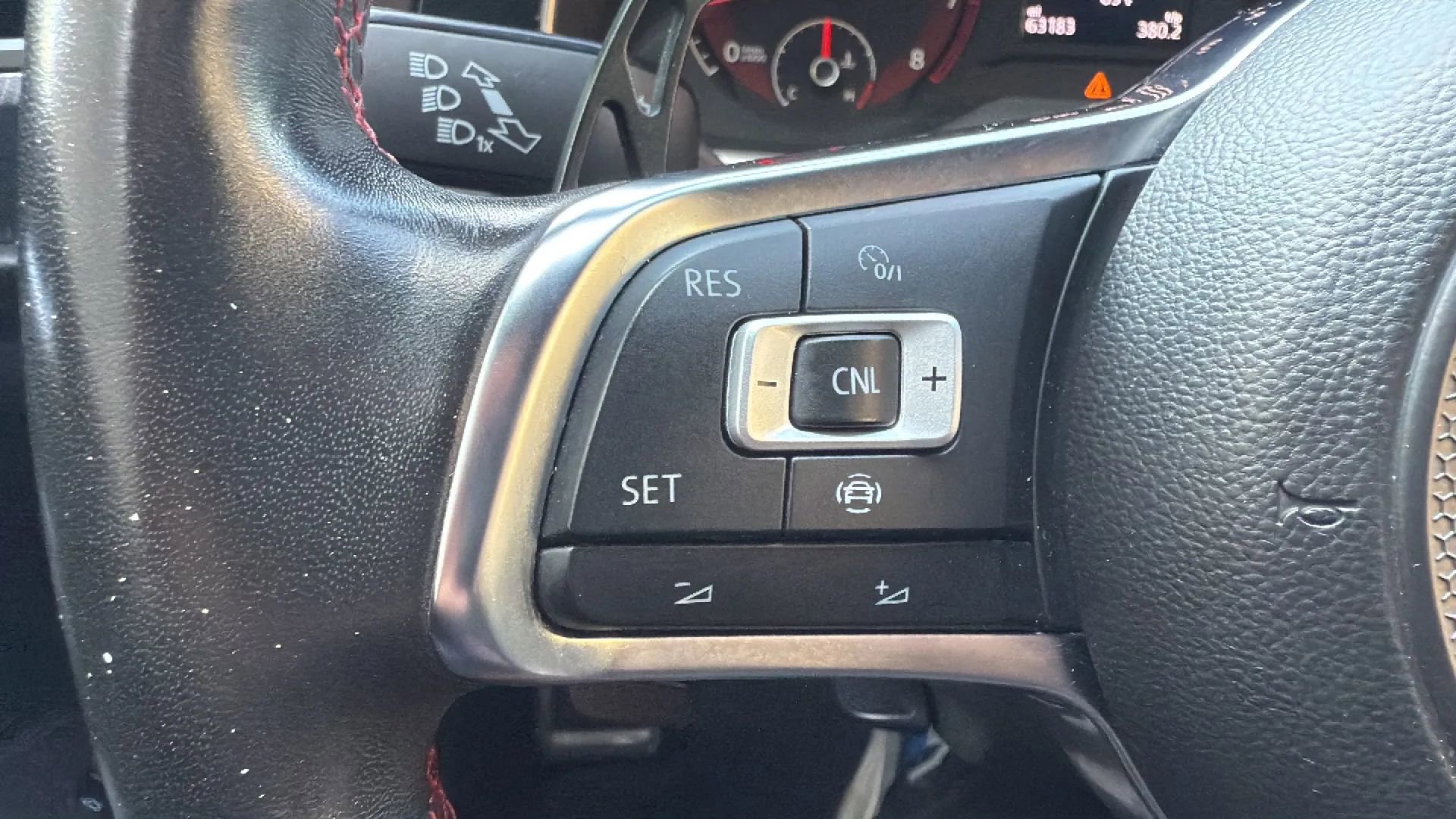 Used 2019 Volkswagen Jetta GLI image 12