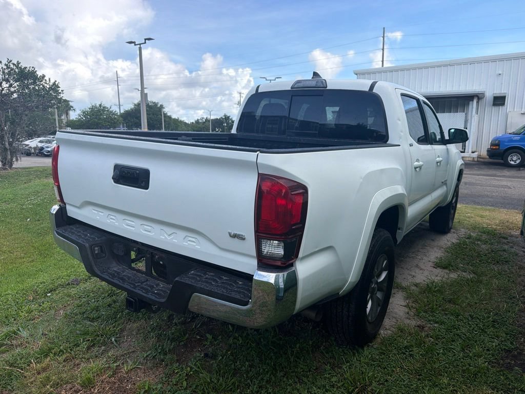 Used 2019 Toyota Tacoma SR5 RWD image 4