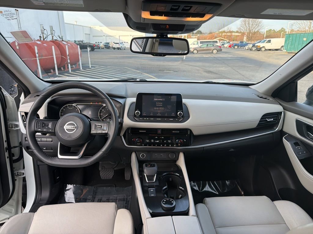 Used 2021 Nissan Rogue SL image 20