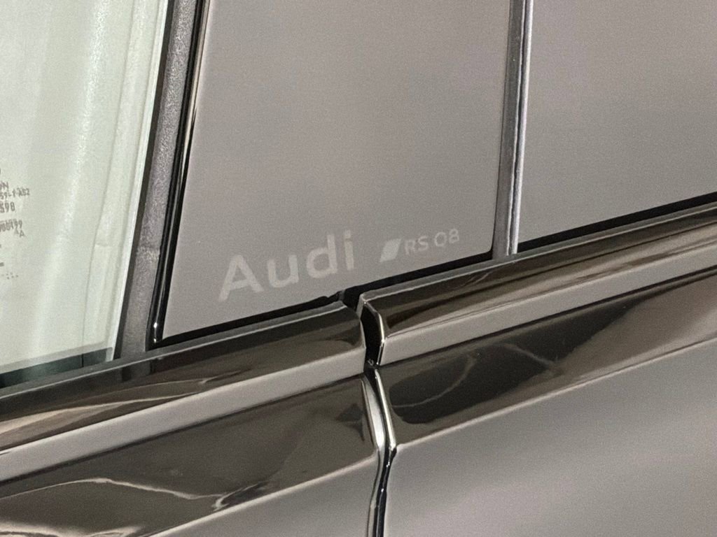 New 2026 Audi RS Q8 performance image 26